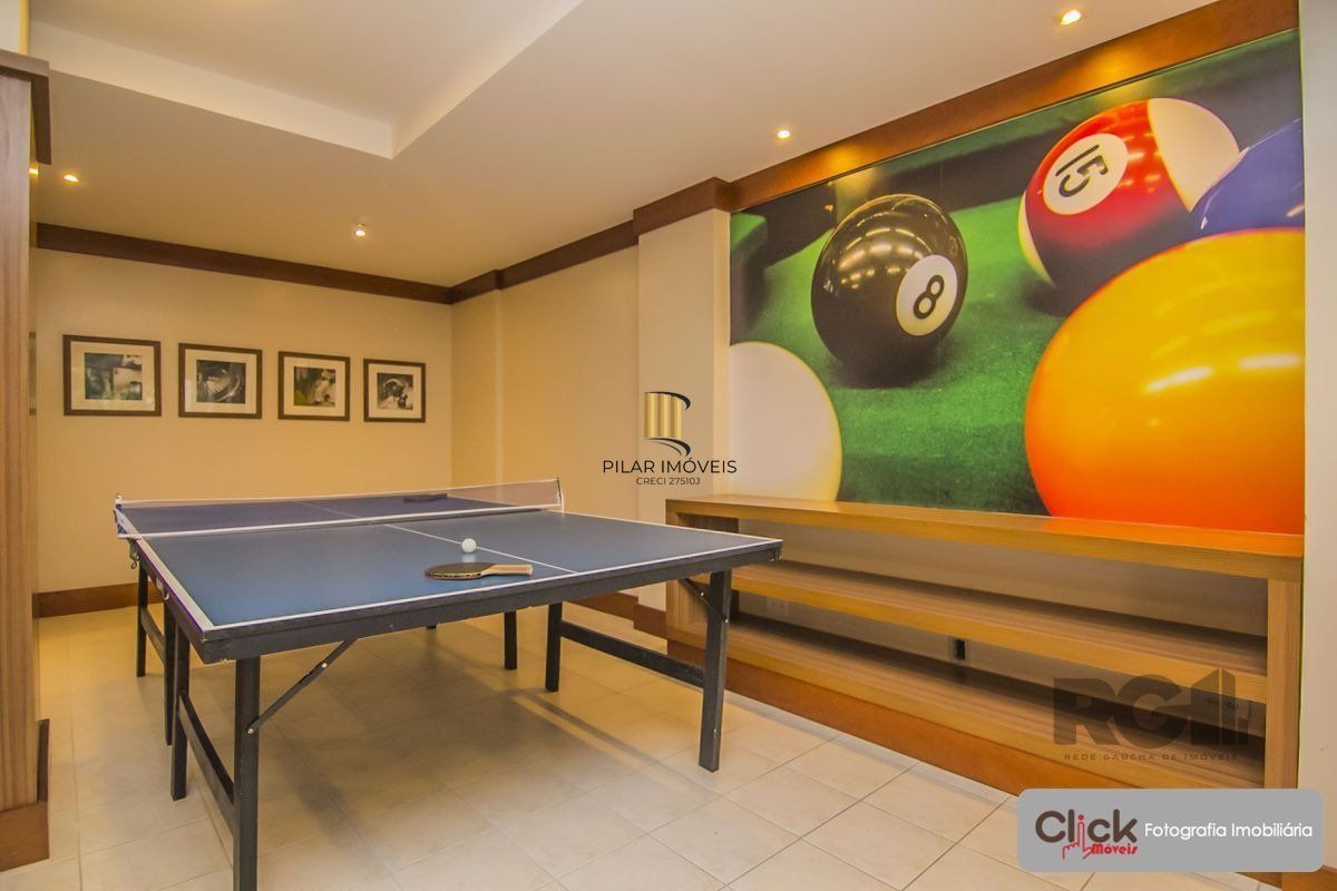 Vende Excelente Apartamento no Bairro Passo da Areia - Porto Alegre