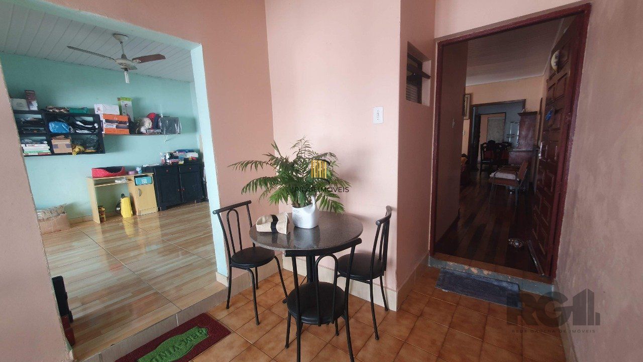 Casa 3 dormitórios no bairro Bom Jesus