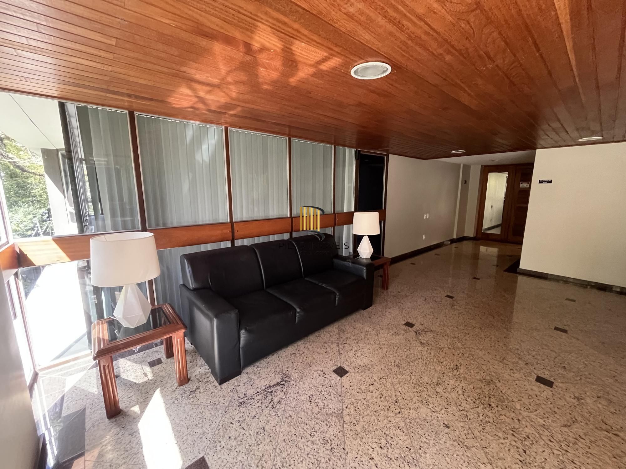 Apartamento de 3 quartos, suíte, lavabo e 2 vagas de garagem bairro Rio Branco