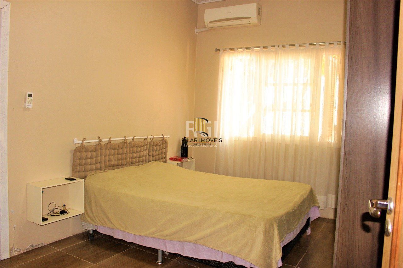 Casa para Venda - 160m², 3 dormitórios, 1 vaga - Boa Vista