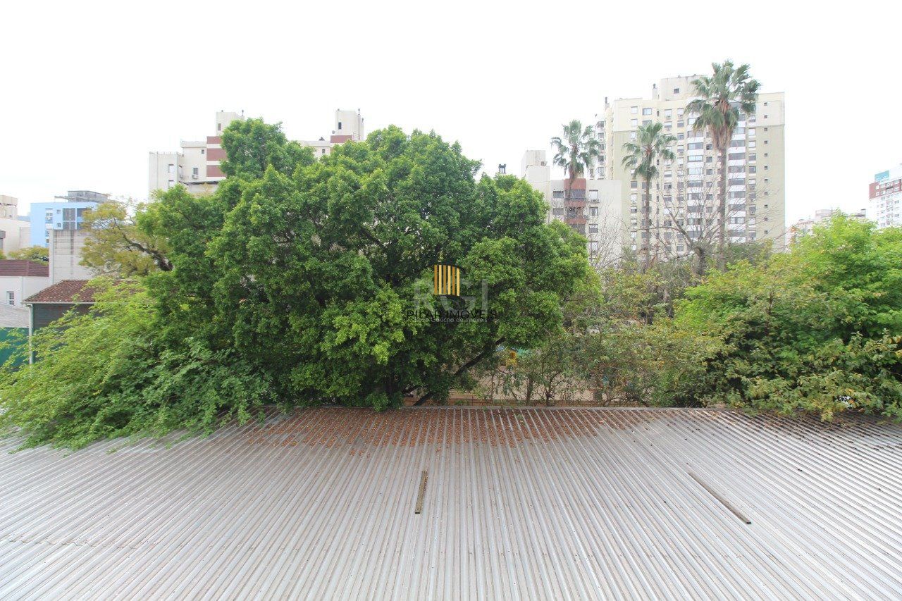 Apartamento para Venda - 61.8m², 2 dormitórios, sendo 1 suites, Cidade Baixa
