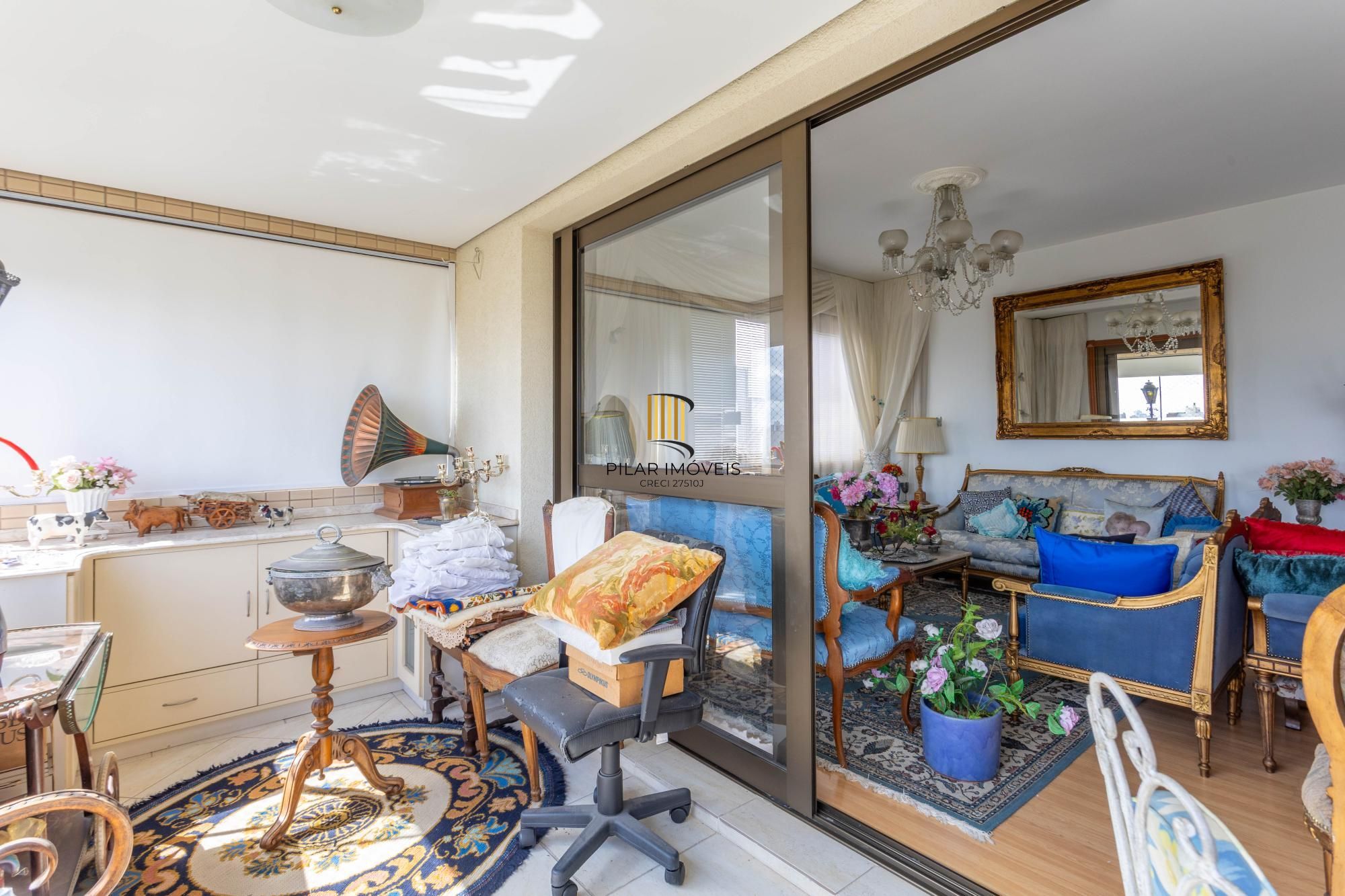 Apartamento 3 quartos 2 vagas de garagem bairro Petrópolis em Porto Alegre