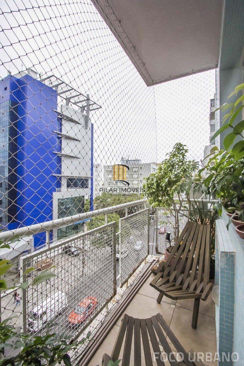 Apartamento para Venda - 155m², 4 dormitórios, sendo 1 suites, 1 vaga - Bom Fim