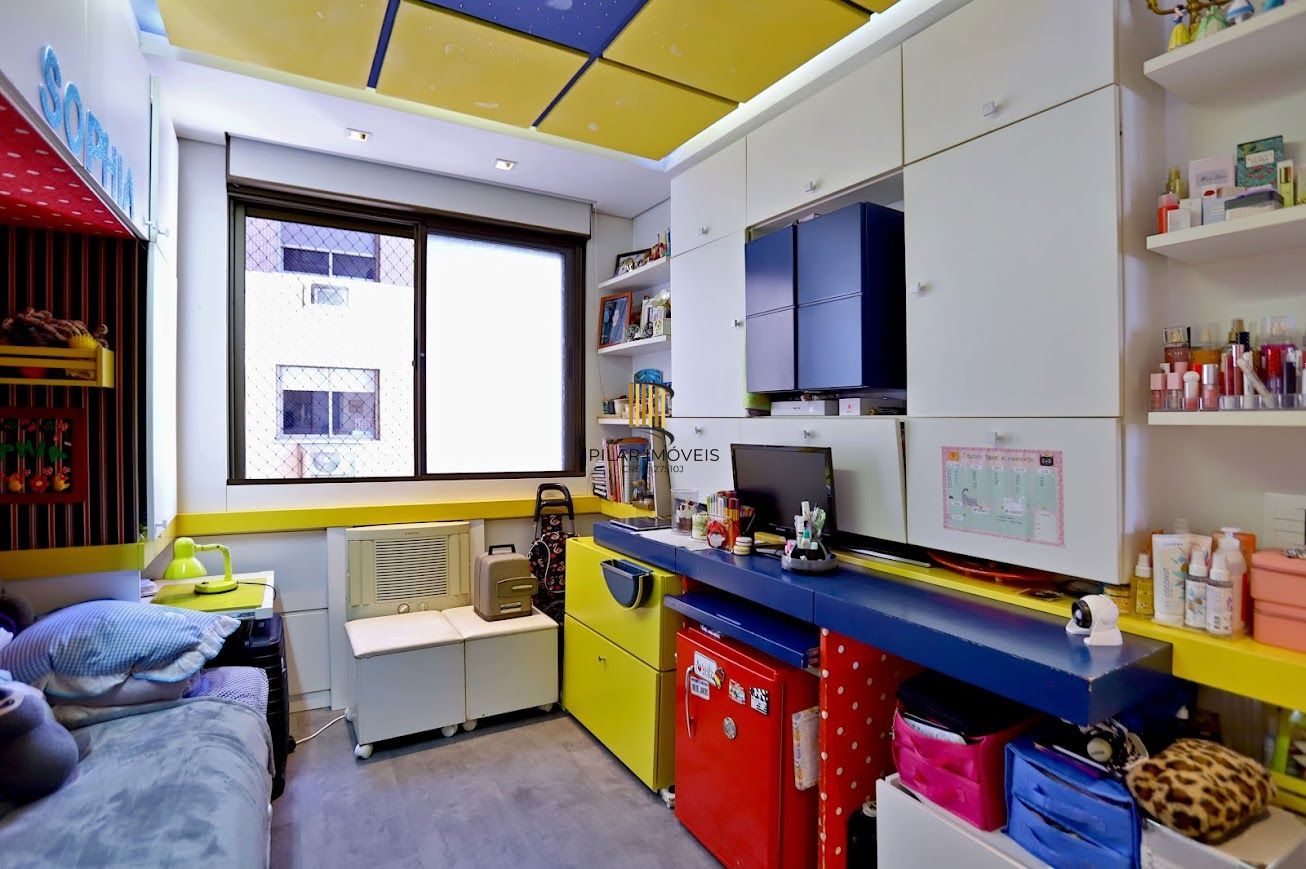 Excelente apartamento de 3 dormitórios sendo 1 suíte e 2 vagas no Higienópolis.