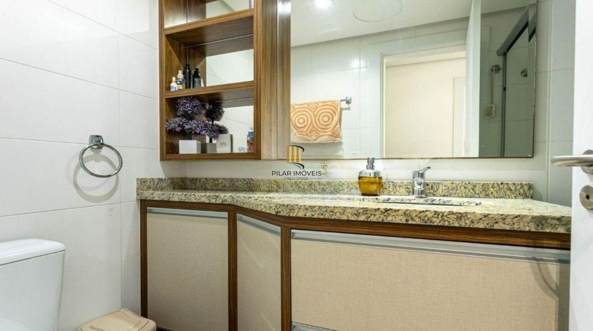 Apartamento de três quartos, suíte e uma vaga de garagem no bairro Santana