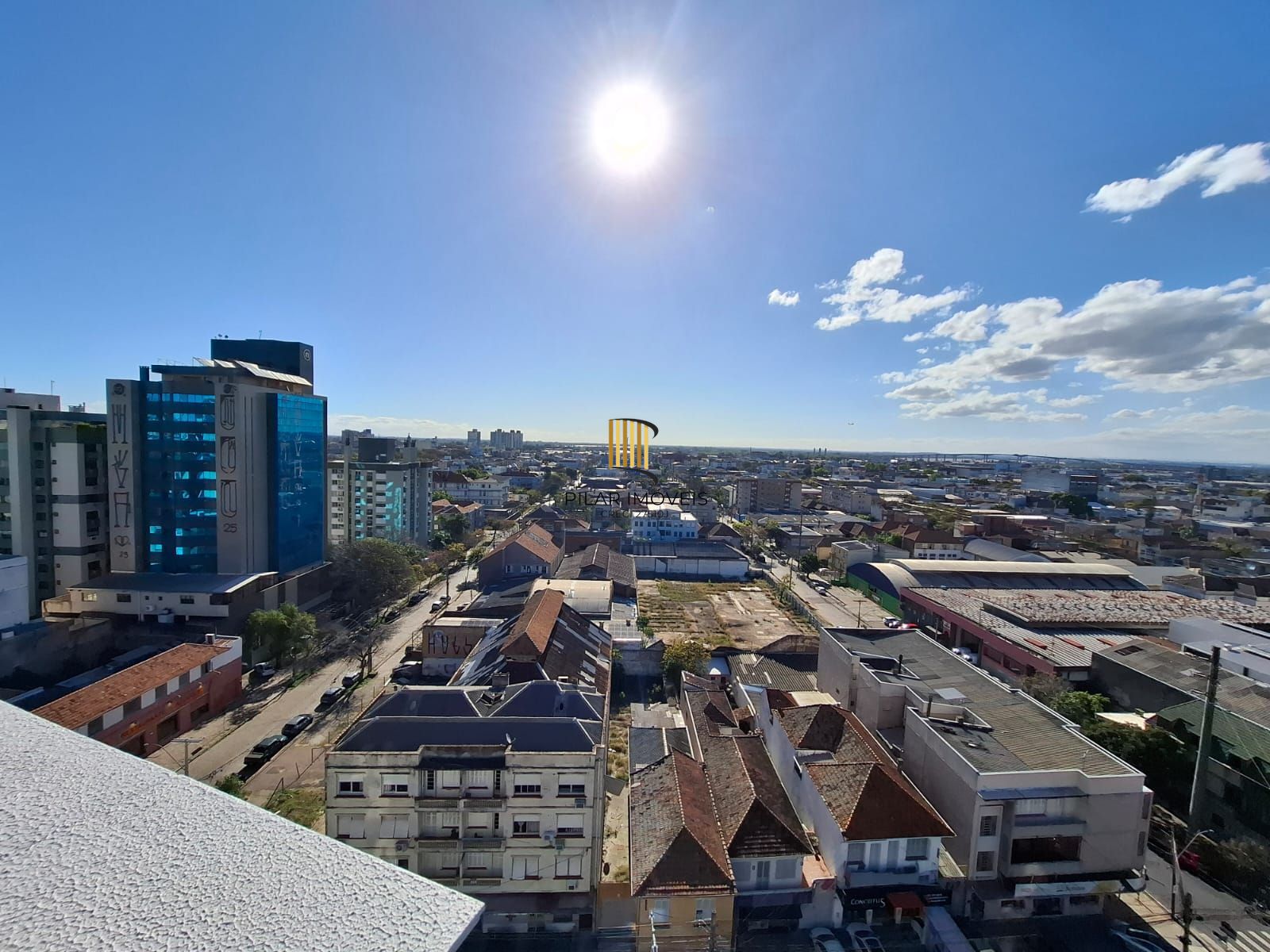 Sala comercial a venda no bairro Higienópolis em Porto Alegre