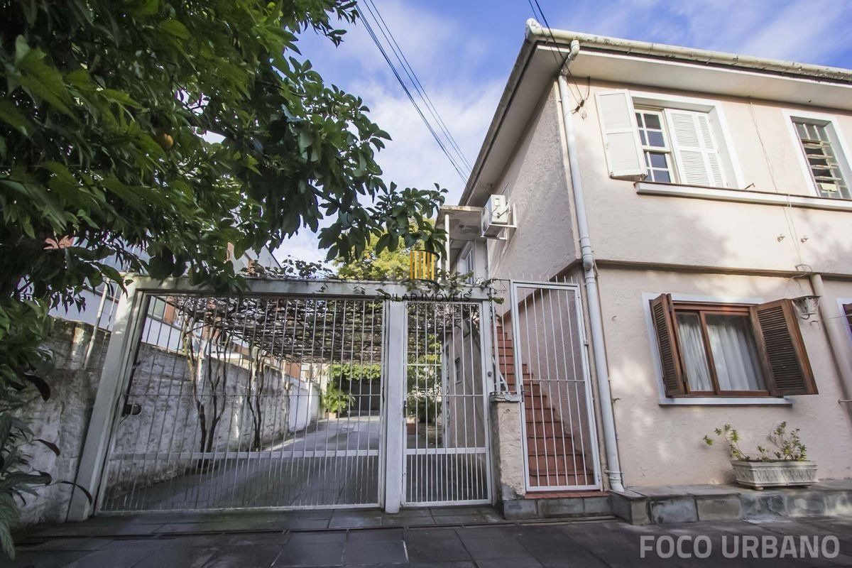 Casa para Venda - 1016m², 4 dormitórios, 6 vagas - Menino Deus