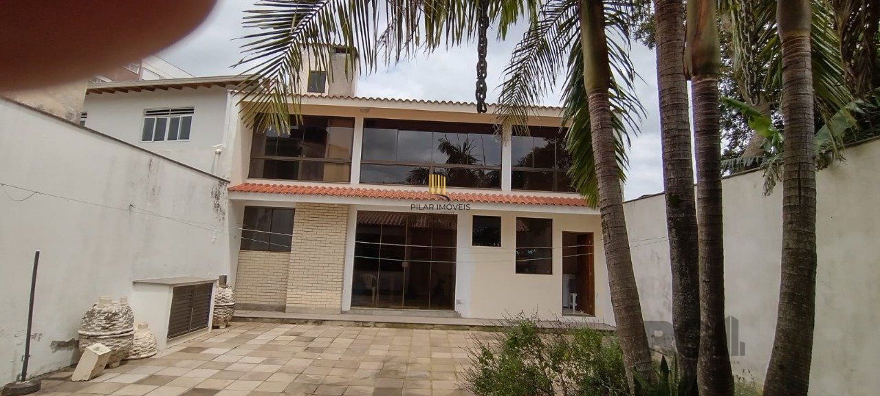 Casa 2 Dormitório(s) Bairro Medianeira