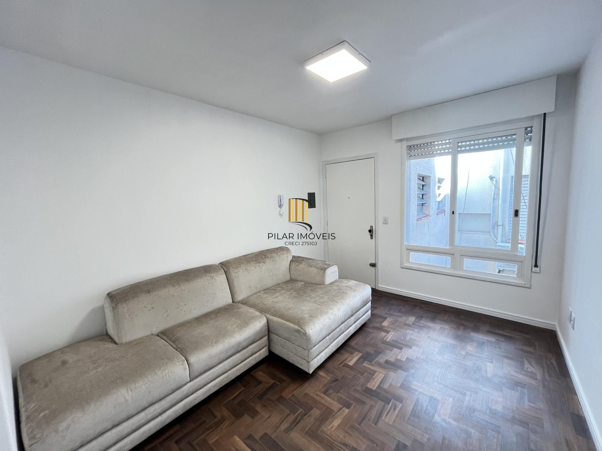Apartamento de 2 quartos no bairro Auxiliadora em Porto Alegre
