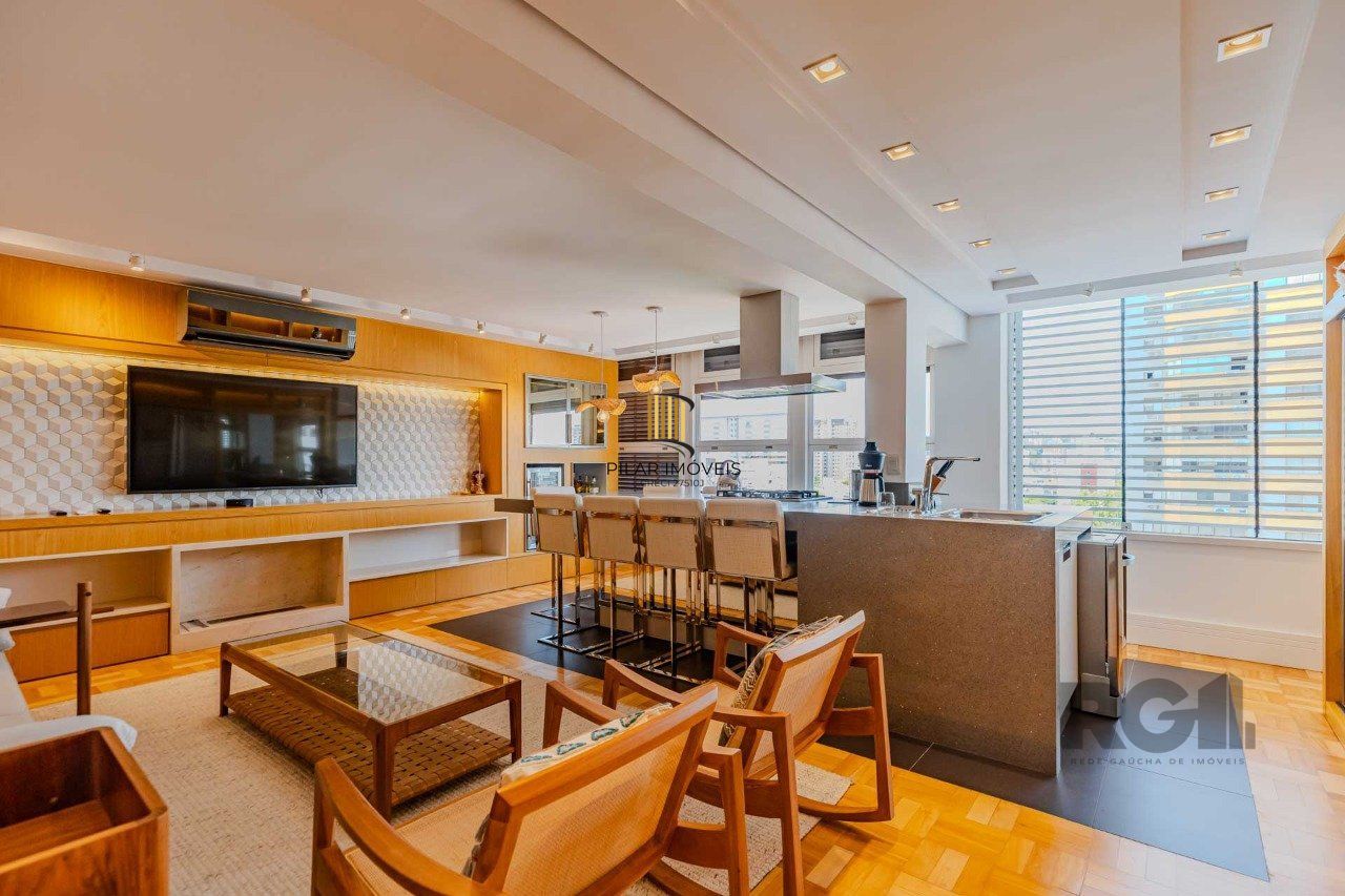 Apartamento para Venda - 127m², 2 dormitórios, 1 vaga - Menino Deus