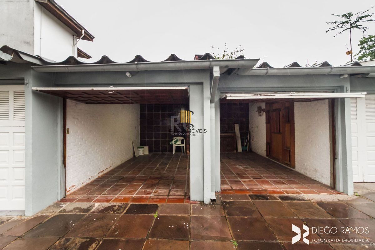 Apartamento para Venda - 111m², 3 dormitórios, sendo 1 suites, 2 vagas - Menino Deus