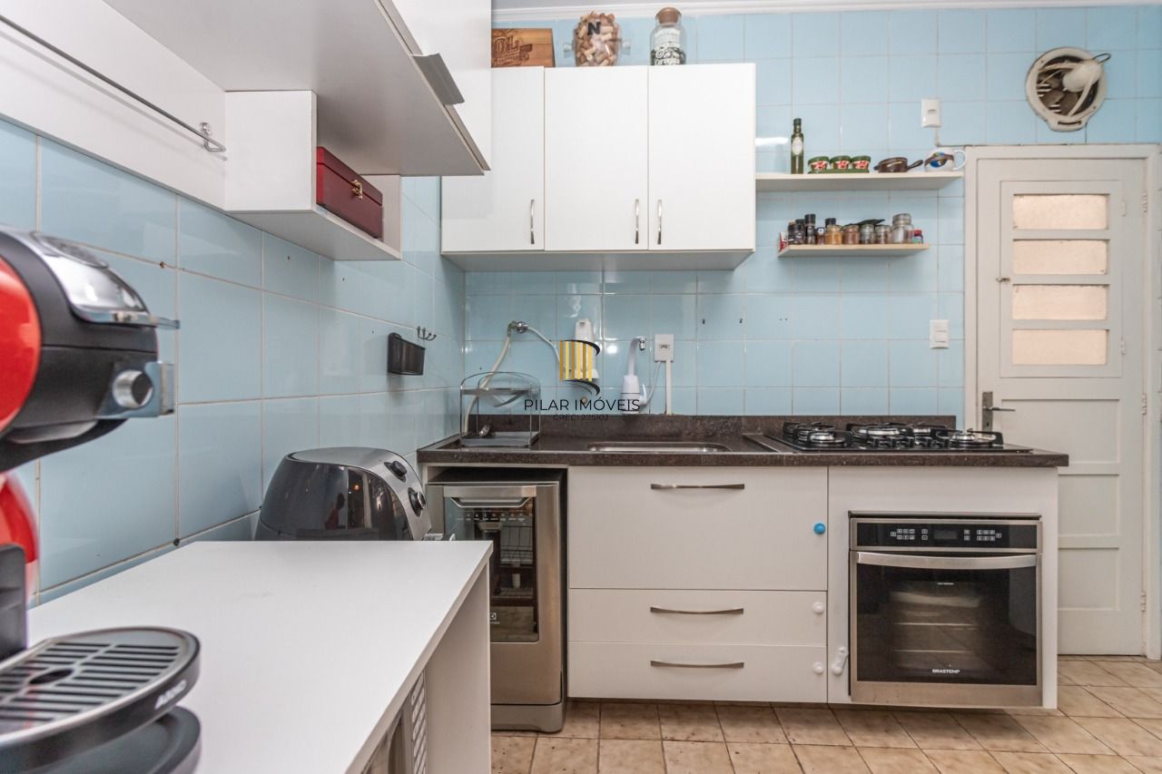 Apartamento de 3 quartos no bairro Santana em Porto Alegre