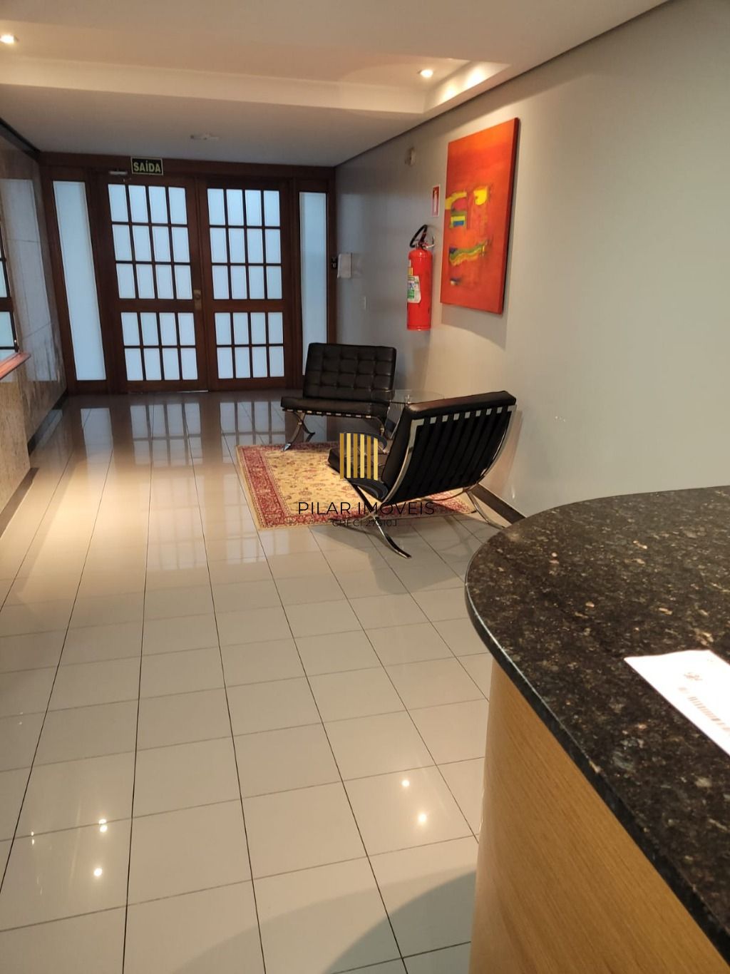Apartamento de 3 quartos, suíte e 2 vagas de garagem no bairro Petrópolis em POA