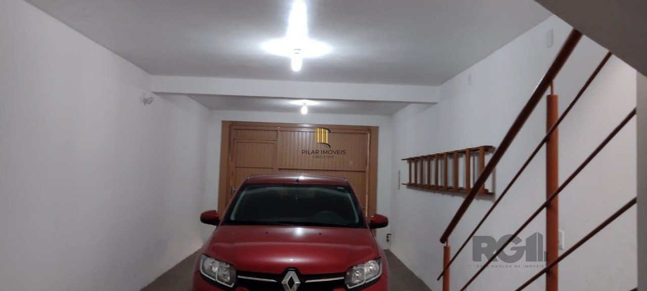 Casa 2 Dormitório(s) Bairro Medianeira