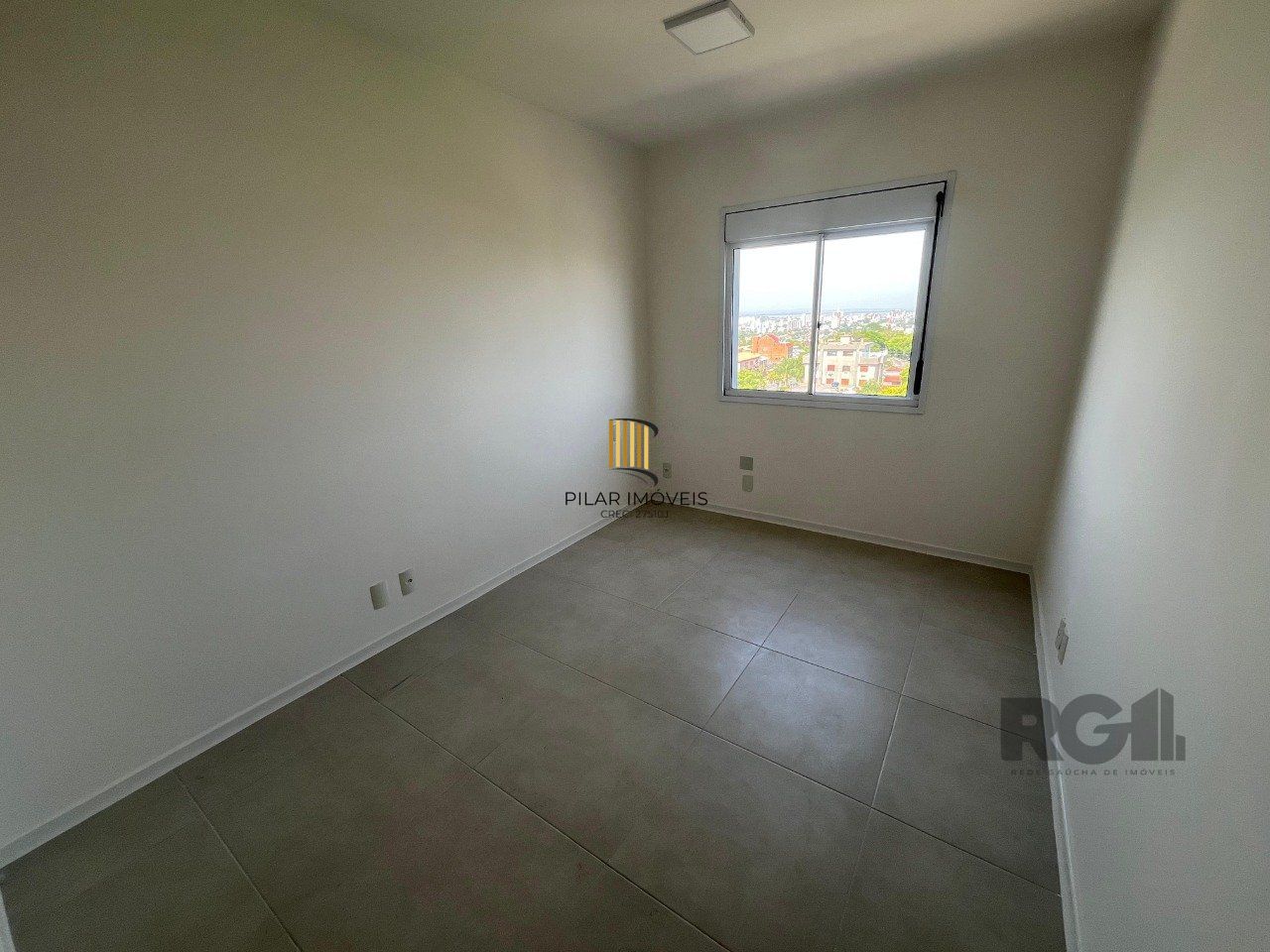 Apartamento para Venda - 54m², 2 dormitórios, sendo 1 suites, 1 vaga - Bom Jesus