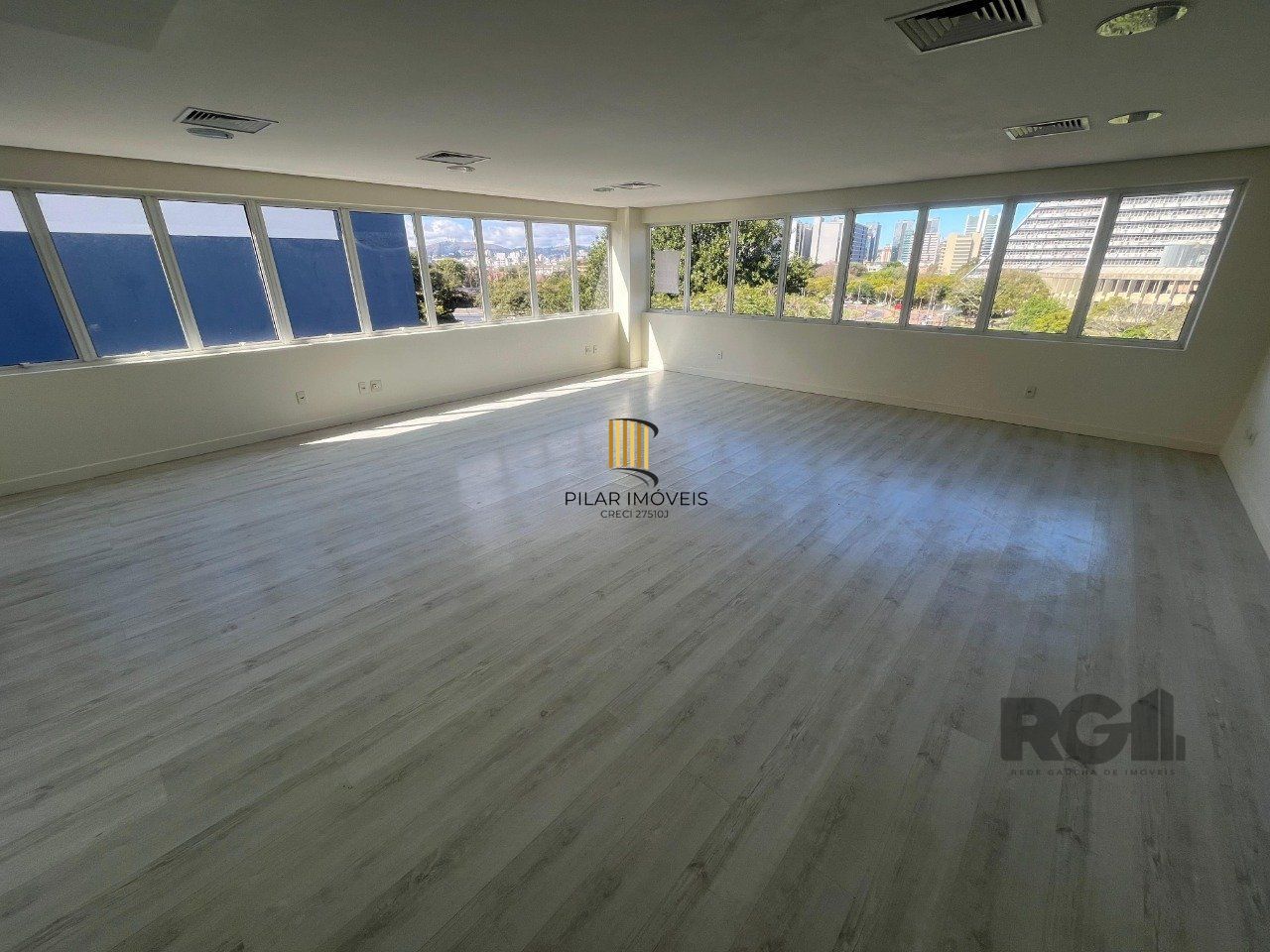 Conjunto/Sala para Venda - 57,79m², 0 dormitórios, 1 vaga - Centro Histórico