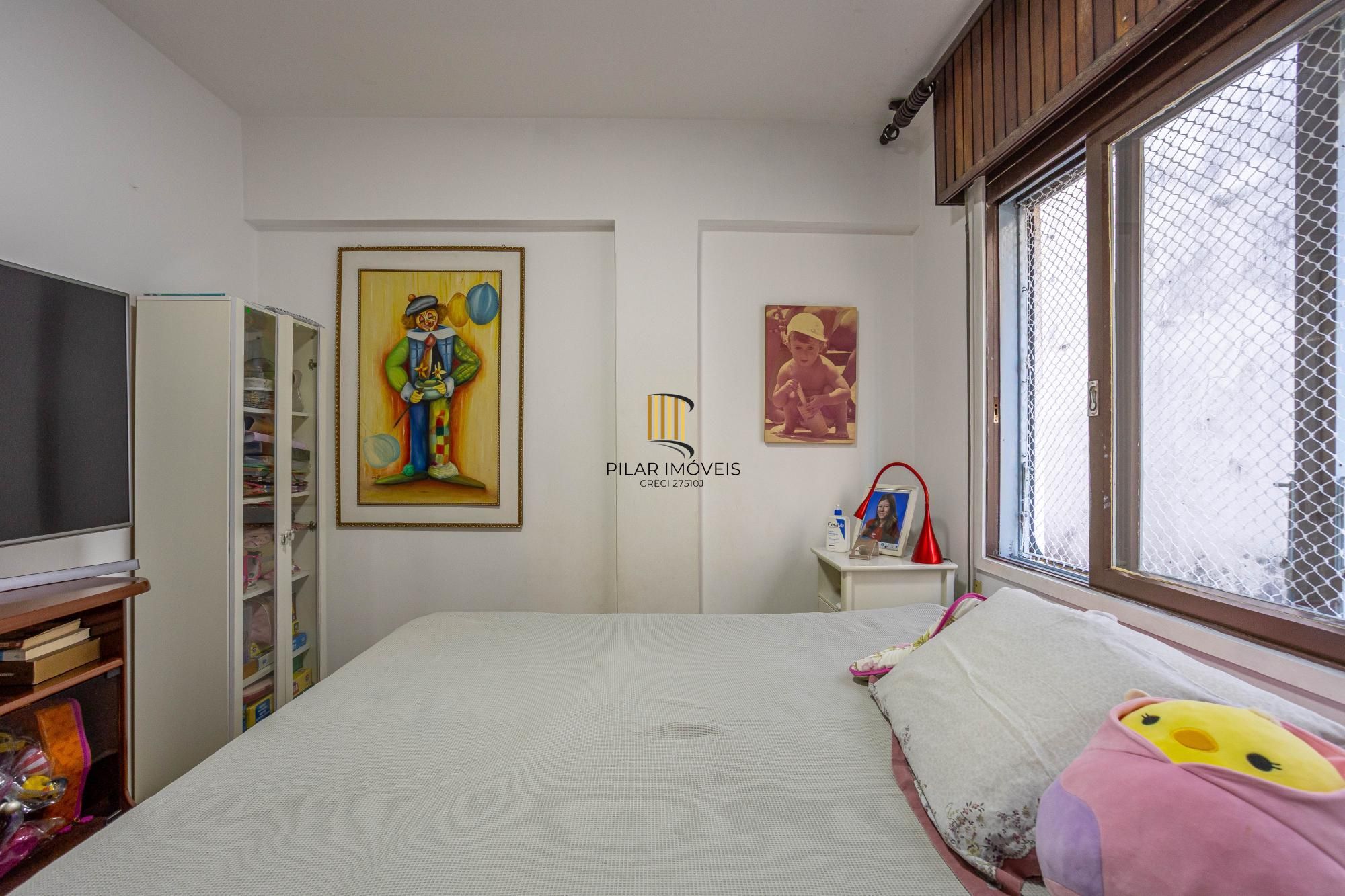 Apartamento de três quartos, suíte, dependência de empregada e 1 vaga de garagem