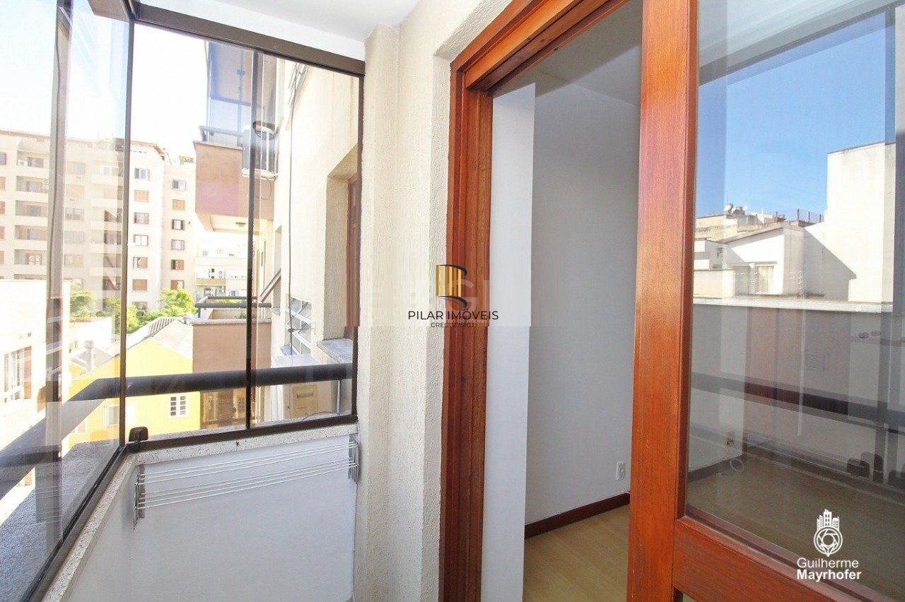 Apartamento para Venda - 52m², 2 dormitórios, 1 vaga - Bom Fim