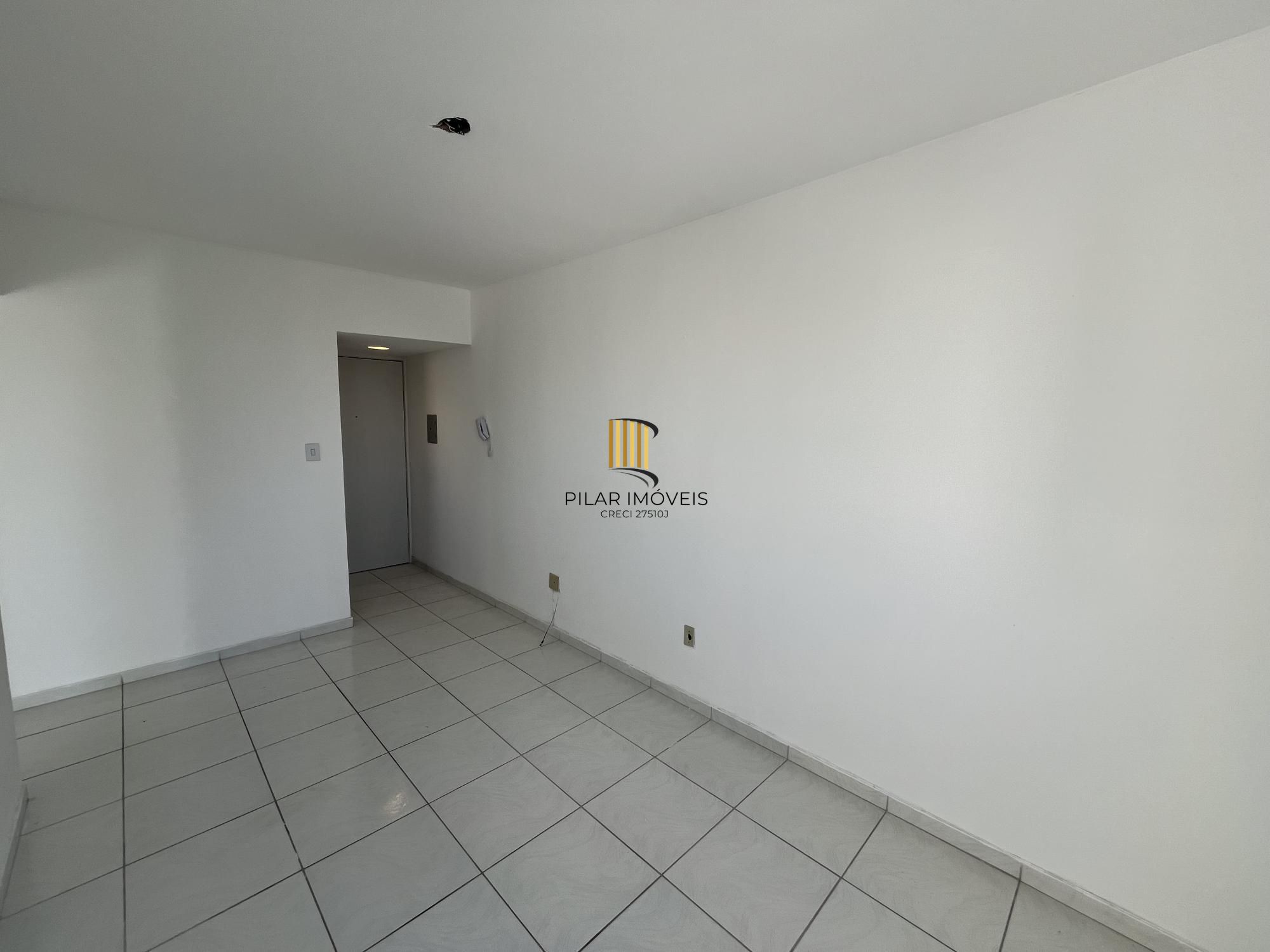 Vista para o Guaiba - Um quarto, cozinha e banheiro na Duque de Caxias - Centro