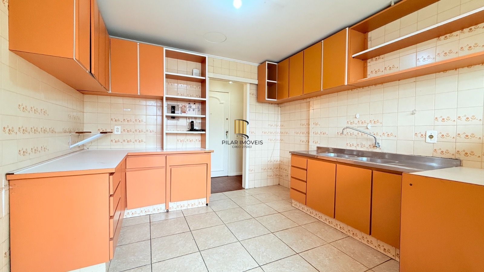 Apartamento de 2 quartos e 2 vagas de garagem no bairro Santana