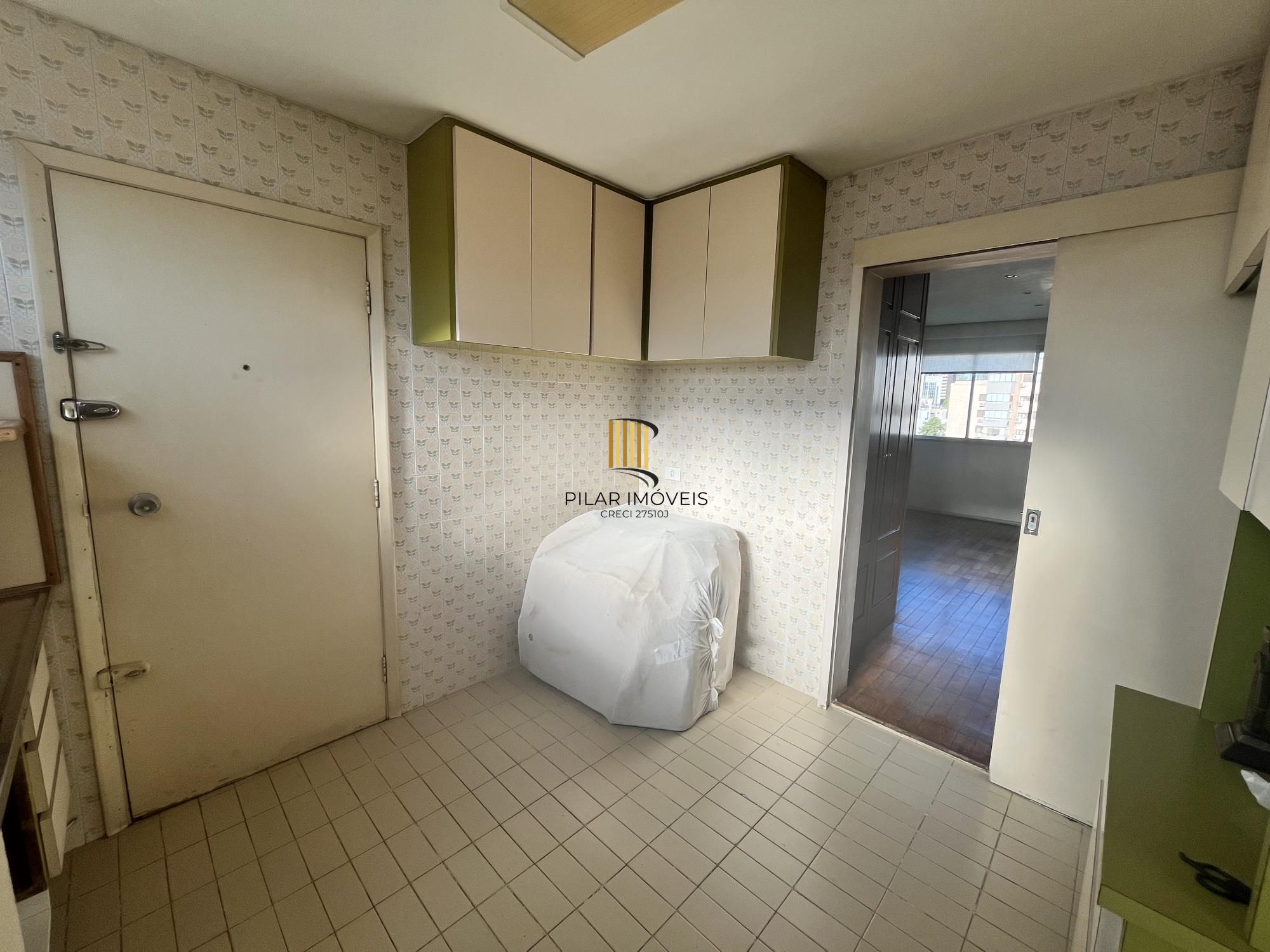 Apartamento de 3 quartos, suíte, dependência de empregada e 2 vagas Bela Vista