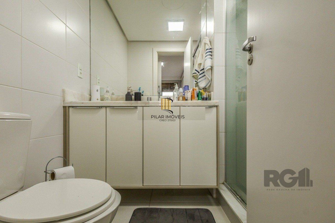 Apartamento 2 dormitórios, sendo 1 suíte, 63,88 m² de área privativa e 1 vaga(s) de garagem. Localizado na Rua/Av. Luzitana, no bairro Higienópolis em Porto Alegre.	