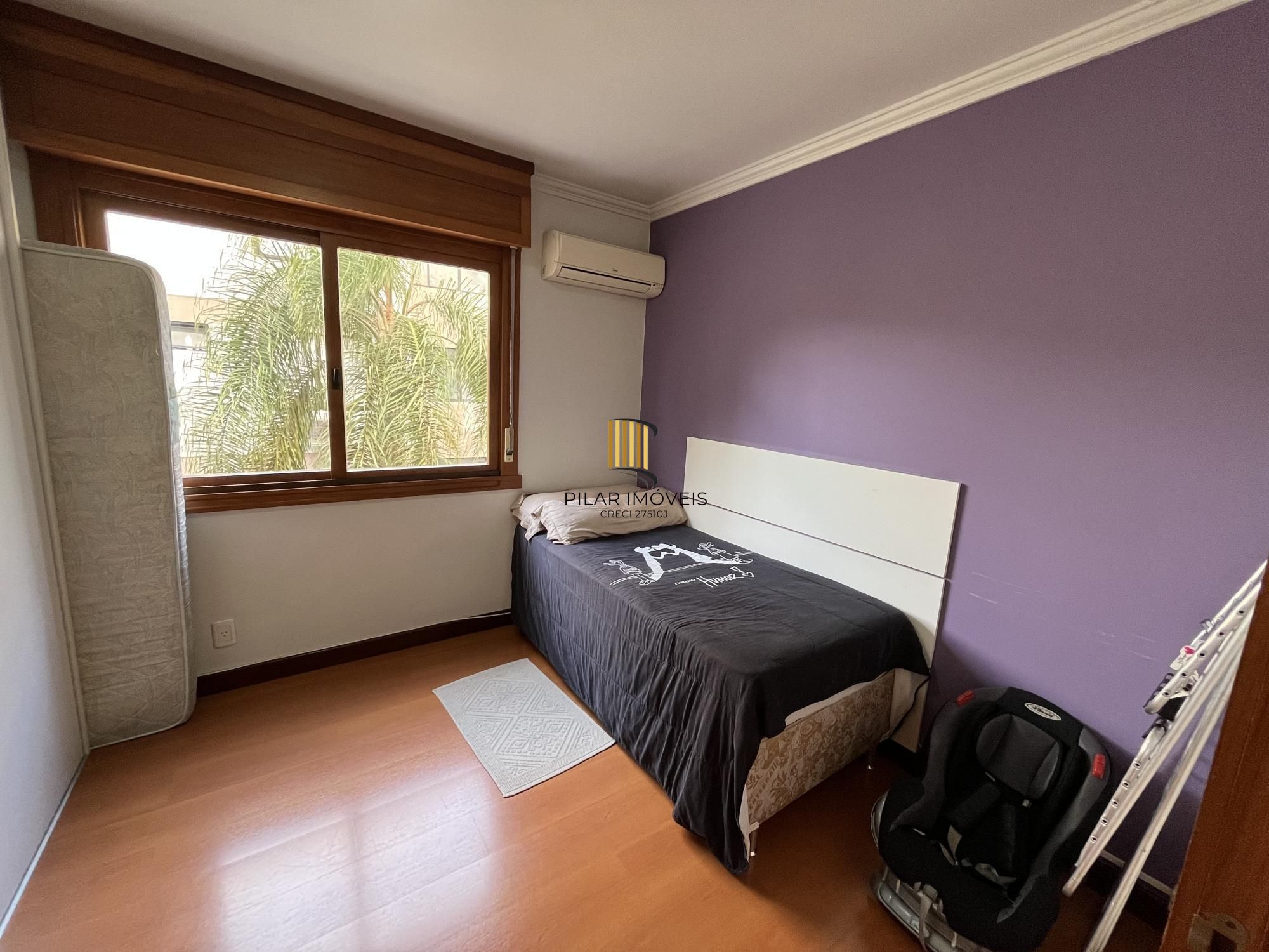 Apartamento de 3 quartos, suíte e 2 vagas de garagem no bairro Santana em POA
