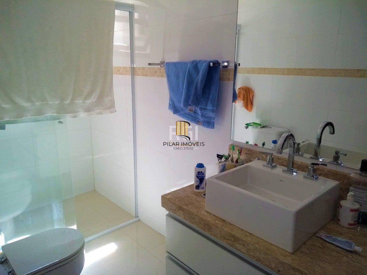 Casa para Venda - 175m², 4 dormitórios, sendo 2 suites, 2 vagas - Santa Cecília