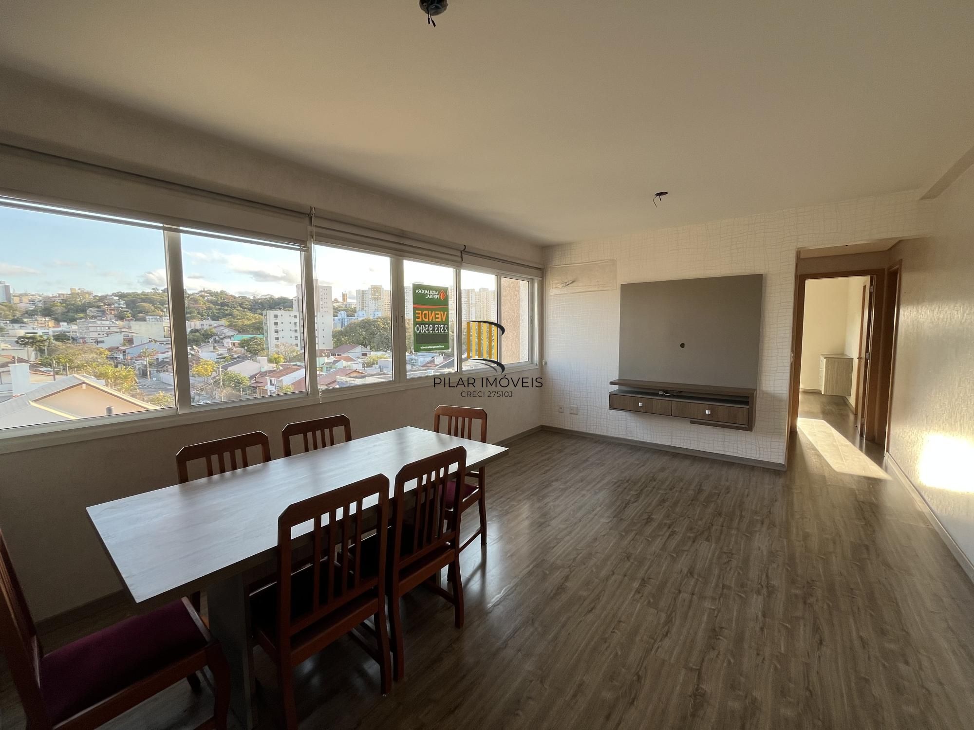 Apartamento de 2 quartos, suíte e 1 vaga de garagem no bairro Partenon em POA/RS
