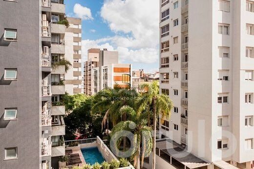 Cobertura para Venda - 244m², 3 dormitórios, sendo 1 suites, 2 vagas - Petrópolis