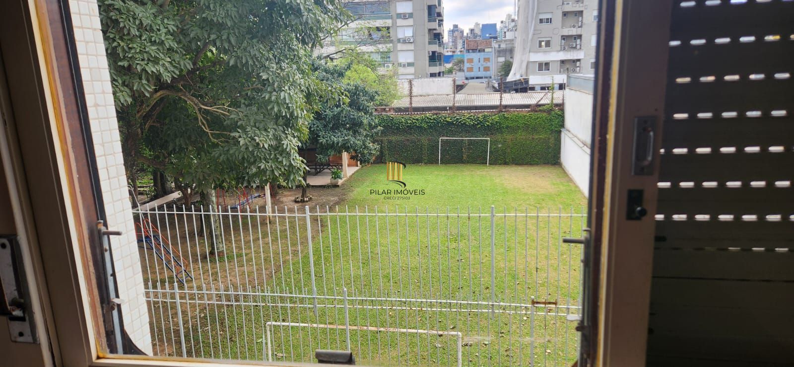 Apartamento de 3 quartos, suíte 1 vaga de garagem bairro Santana em Porto Alegre