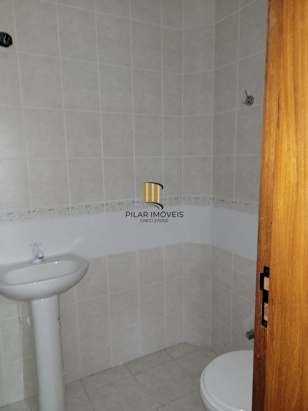 Apartamento de 3 quartos, suíte e 2 vagas de garagem no bairro Petrópolis em POA
