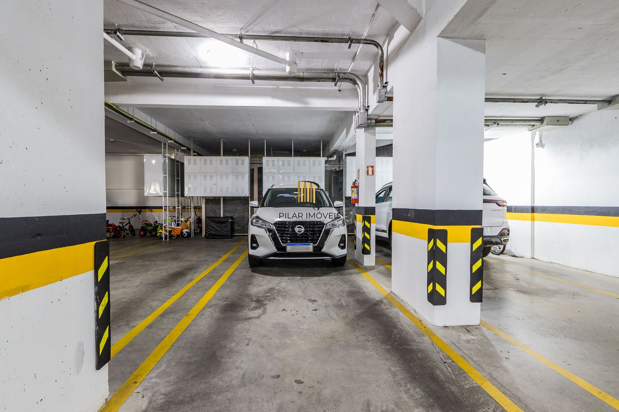 Apartamento de 3 quartos, suíte e 2 vagas de garagem bairro Higienópolis em POA