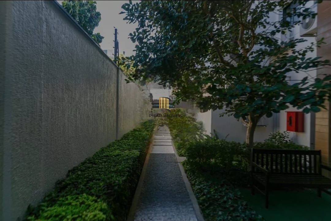 Apartamento de 2 quartos e 1 vaga de garagem no bairro Tristeza em Porto Alegre