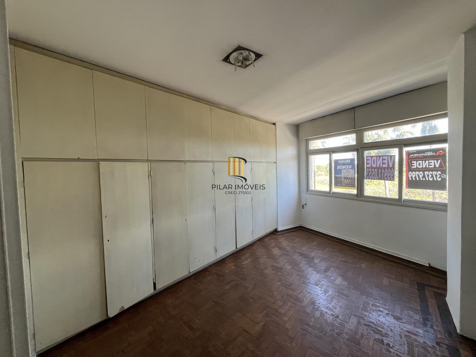 Apartamento 3 dormitórios em frente à Redenção