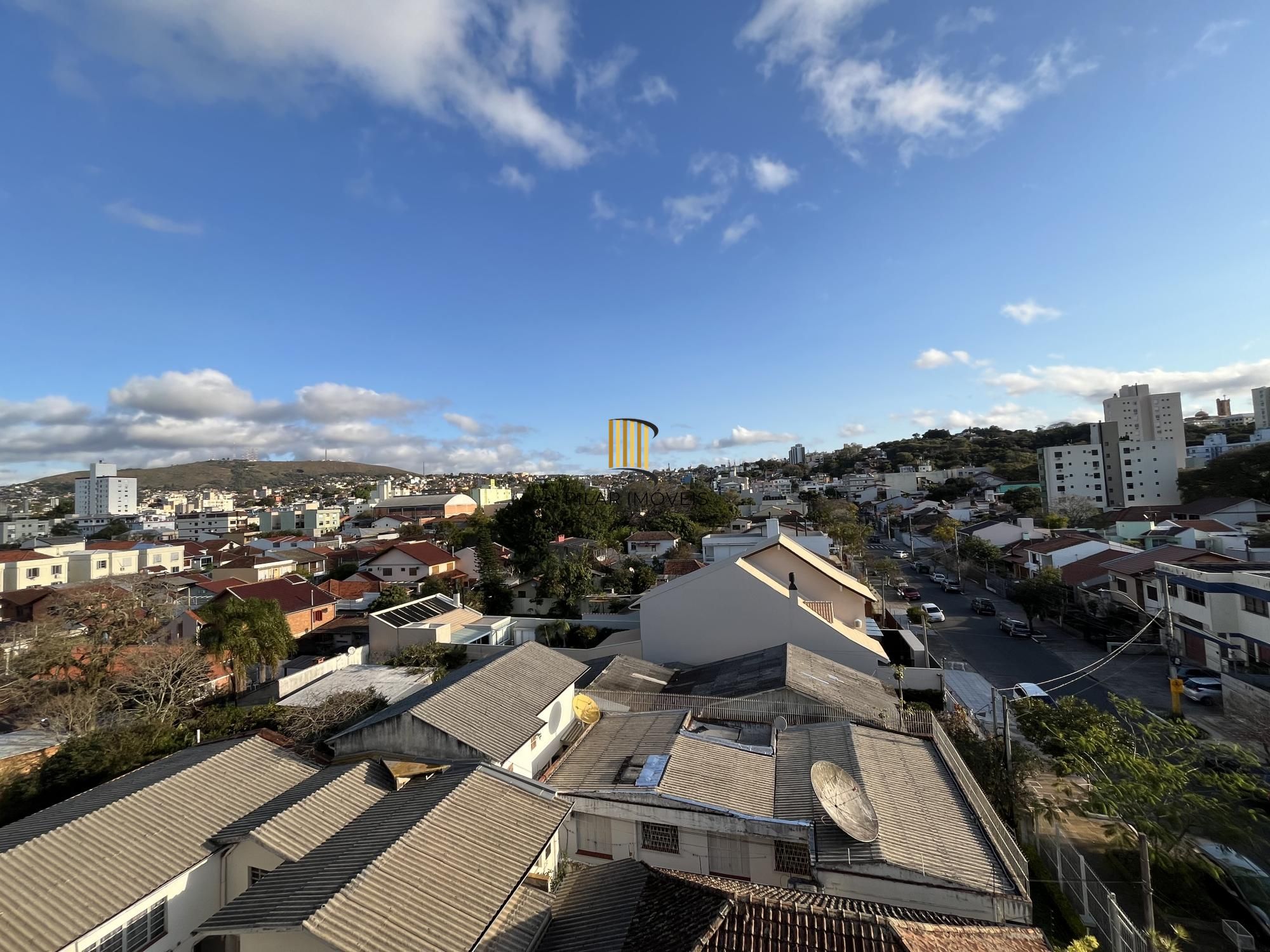 Apartamento de 2 quartos, suíte e 1 vaga de garagem no bairro Partenon em POA/RS
