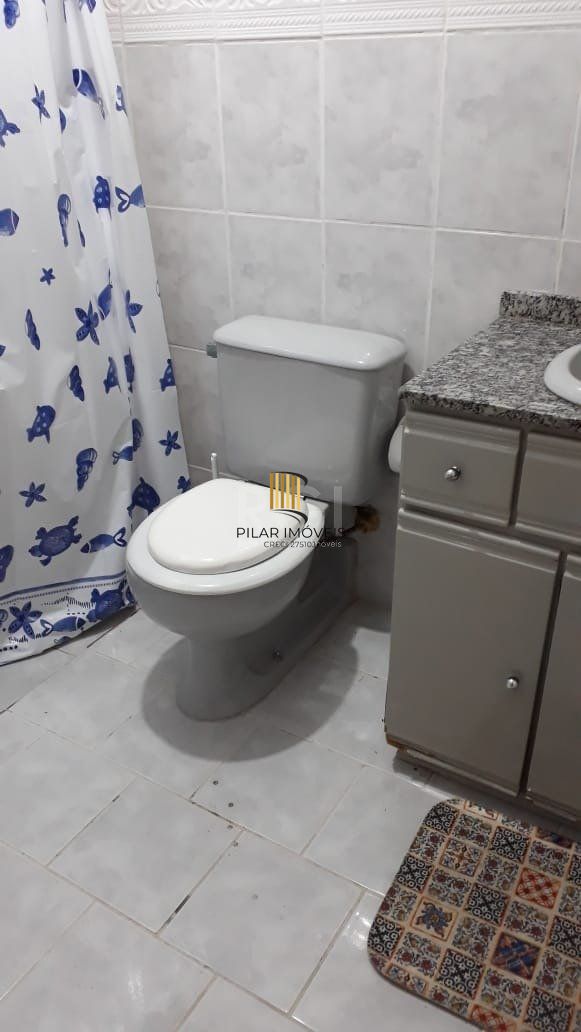 Casa para Venda - 230.45m², 4 dormitórios, sendo 1 suites, 3 vagas - Ponta Grossa