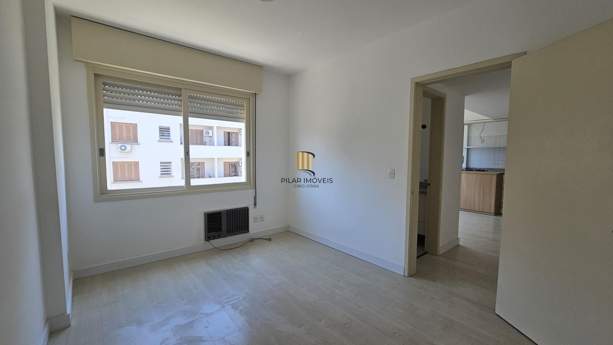 Apartamento 1 dormitorio de frente todas as peças norte