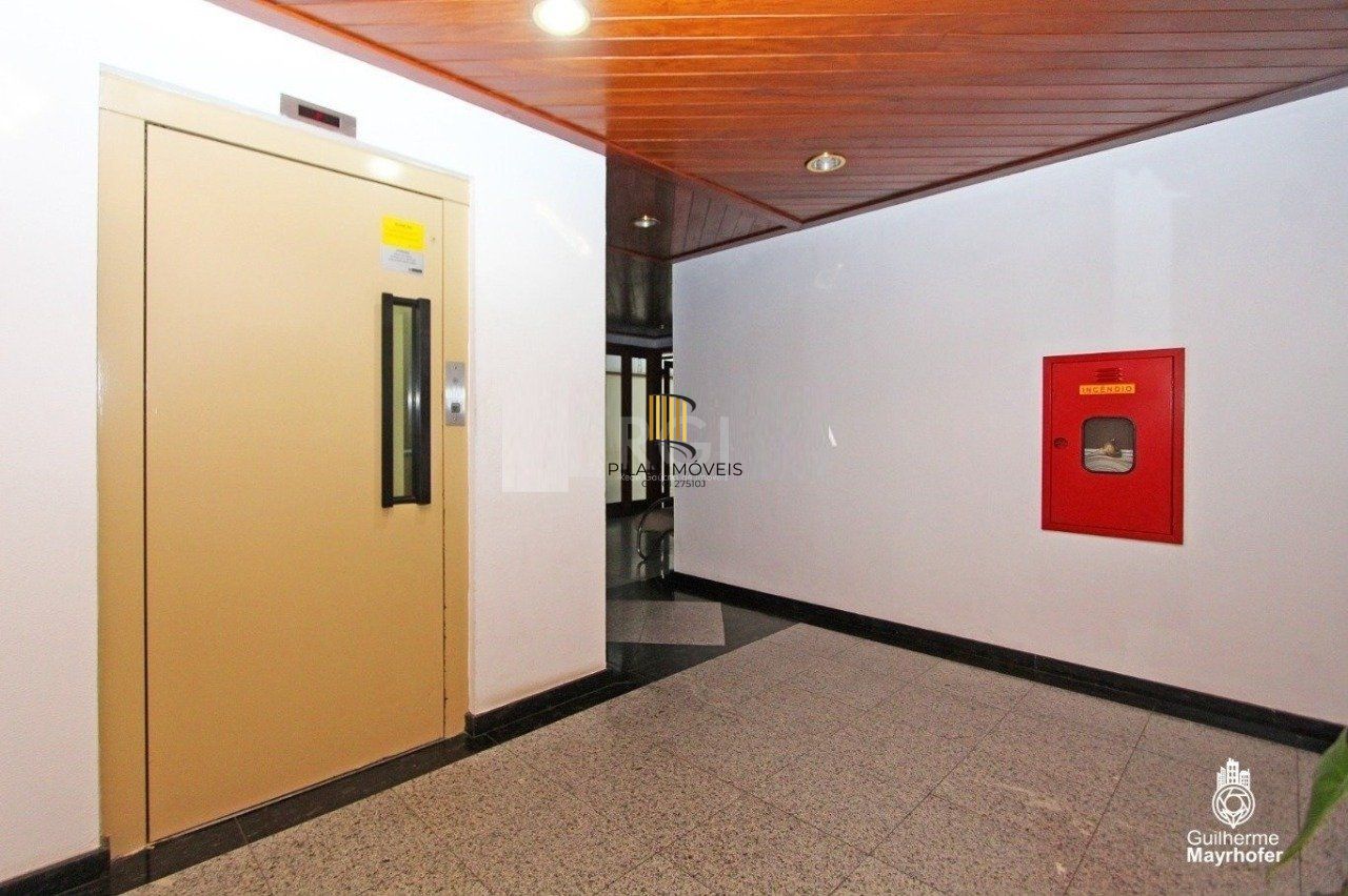 Apartamento para Venda - 52m², 2 dormitórios, 1 vaga - Bom Fim