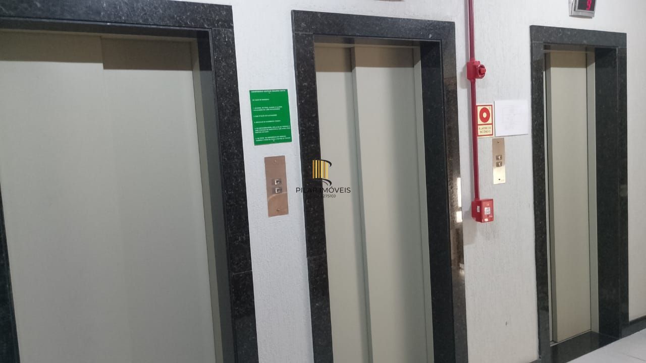 Sala Comercial 1 dormitório no bairro Centro