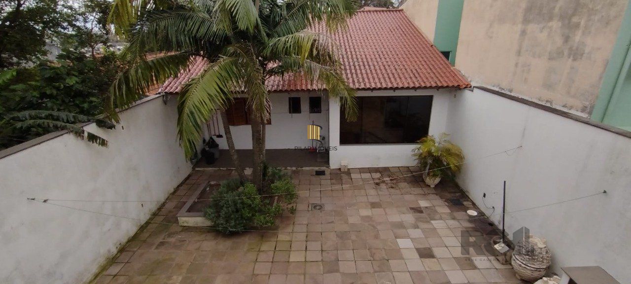 Casa 2 Dormitório(s) Bairro Medianeira
