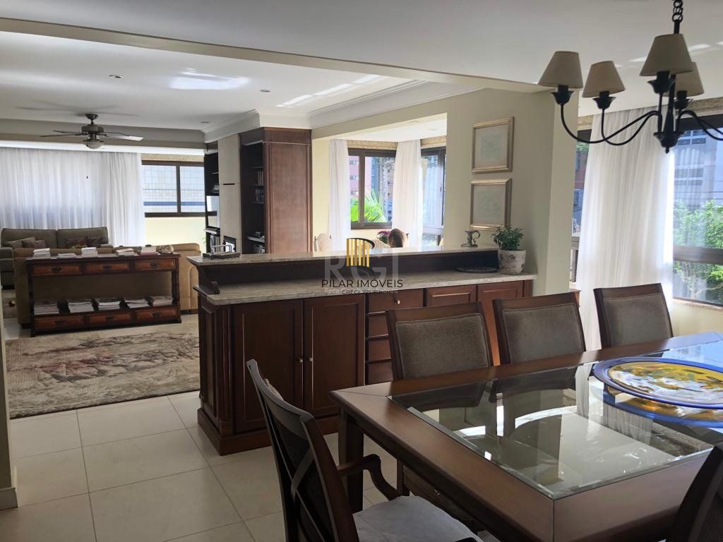 Apartamento para Venda - 229.05m², 3 dormitórios, sendo 3 suites, 4 vagas - Bela Vista