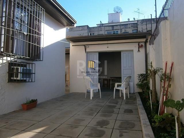 Casa para Venda - 90m², 2 dormitórios, 4 vagas - São Geraldo
