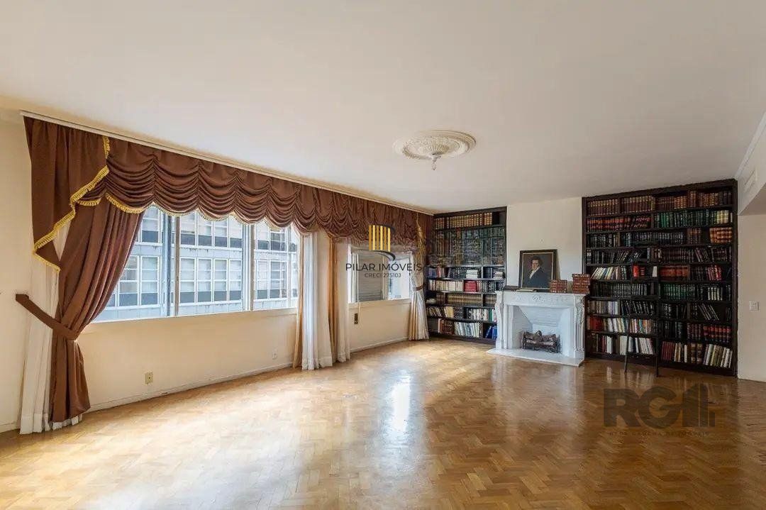 Apartamento 4 dormitorios vaga e elevador Centro Histórico Porto Alegre