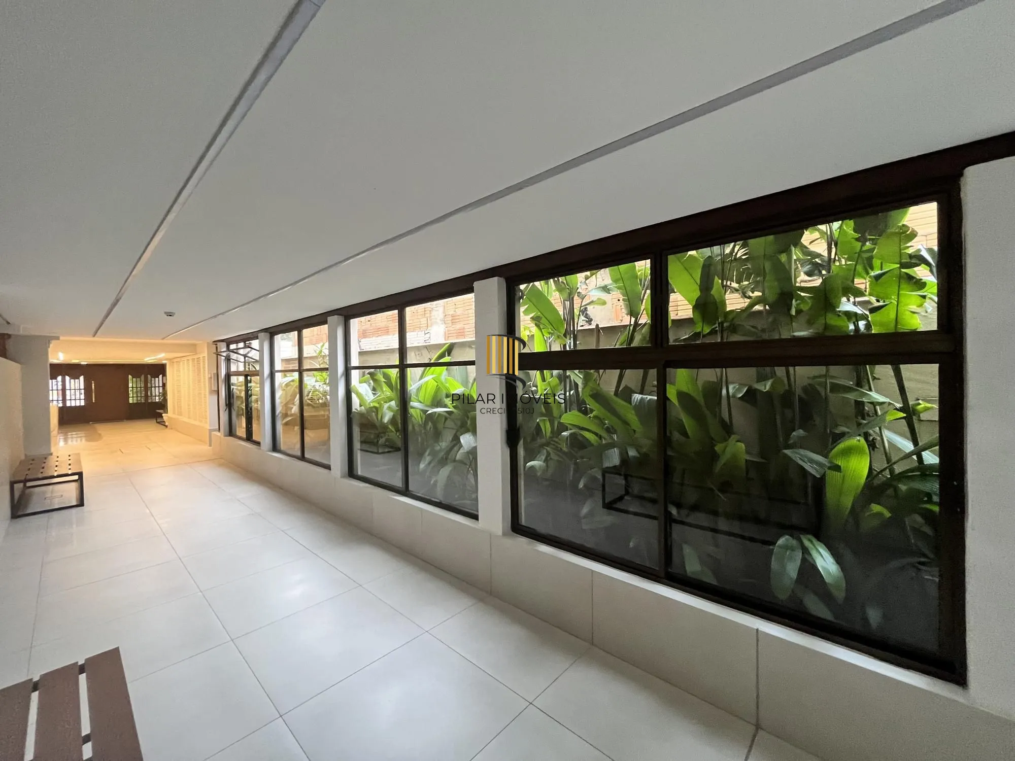 Apartamento garden de 1 dormitório transformado 2 quartos no bairro Cidade Baixa