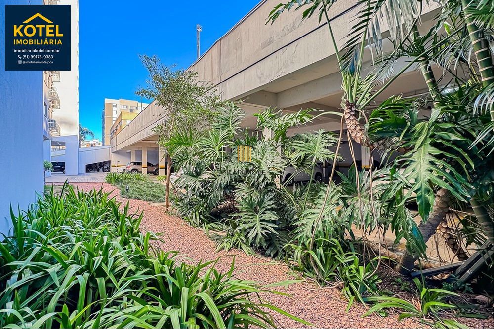 Apartamento de 2 dormitórios, suíte e 1 vaga de garagem no bairro Passo da Areia