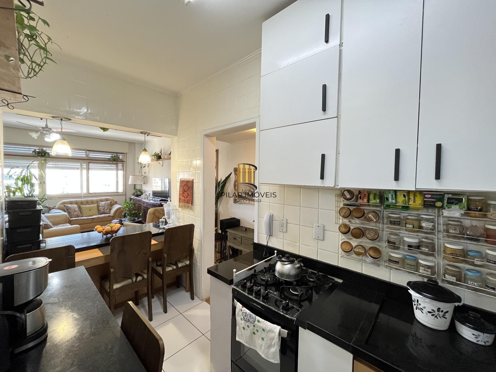 Apartamento de 3 quartos, suíte e 1 vaga de garagem no bairro Bom Fim em POA/RS