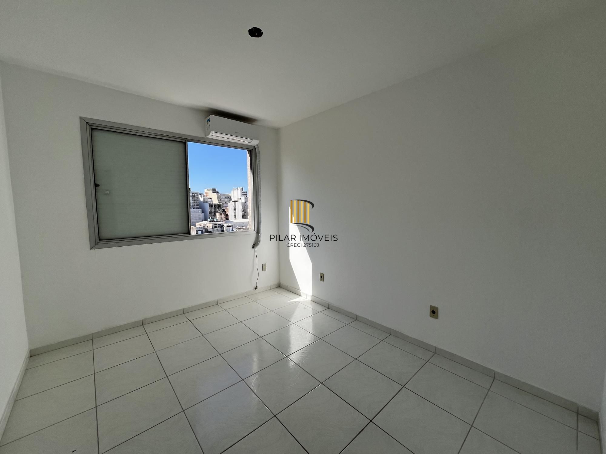 Vista para o Guaiba - Um quarto, cozinha e banheiro na Duque de Caxias - Centro