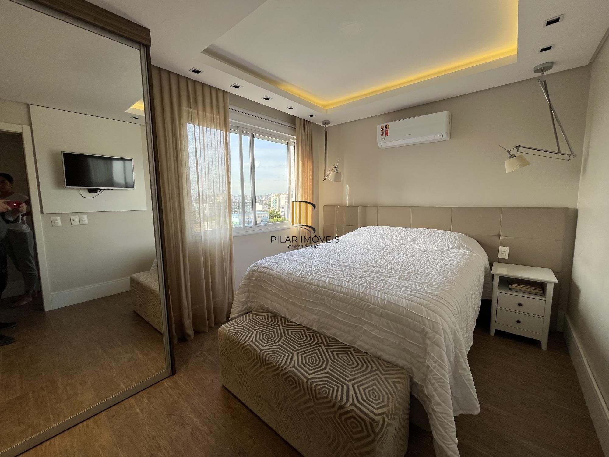Apartamento de 3 quartos, 1 suite tradicional 2 americanas,  4 vagas de garagem