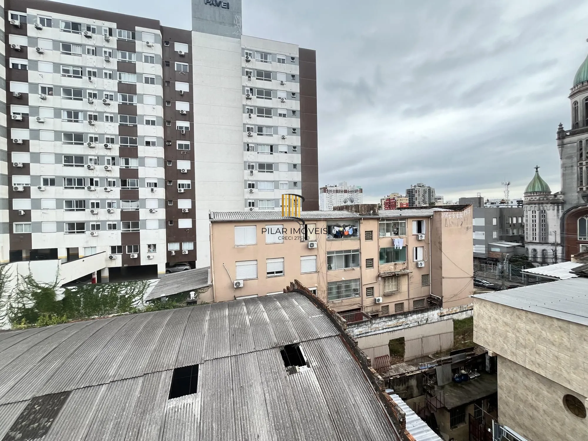 Apartamento garden de 1 dormitório transformado 2 quartos no bairro Cidade Baixa